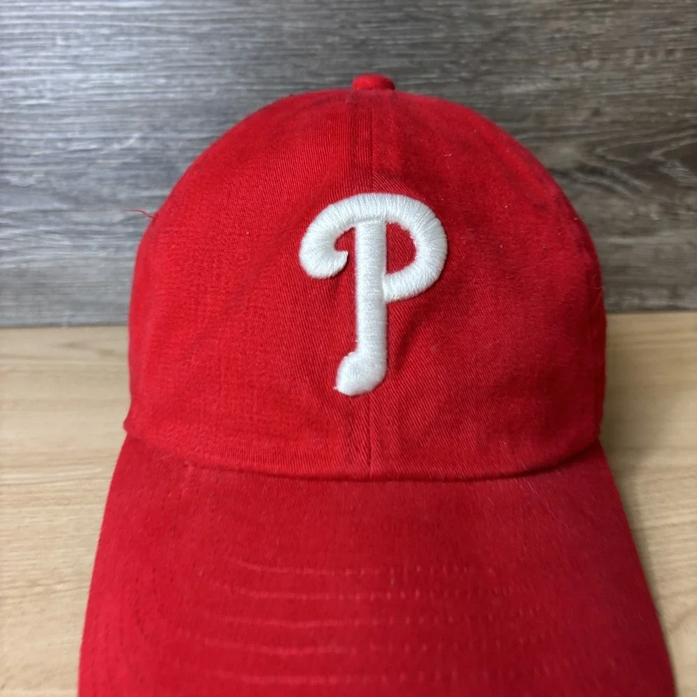 Vintage Philadelphia Phillies Hat Cap Fitted Mens 7 1/4 Red MLB Baseball New Era